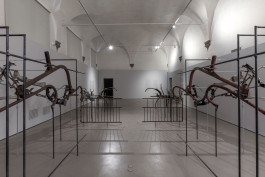 progresso scorsoio, 2021. Installation view at Museo Novecento, Firenze